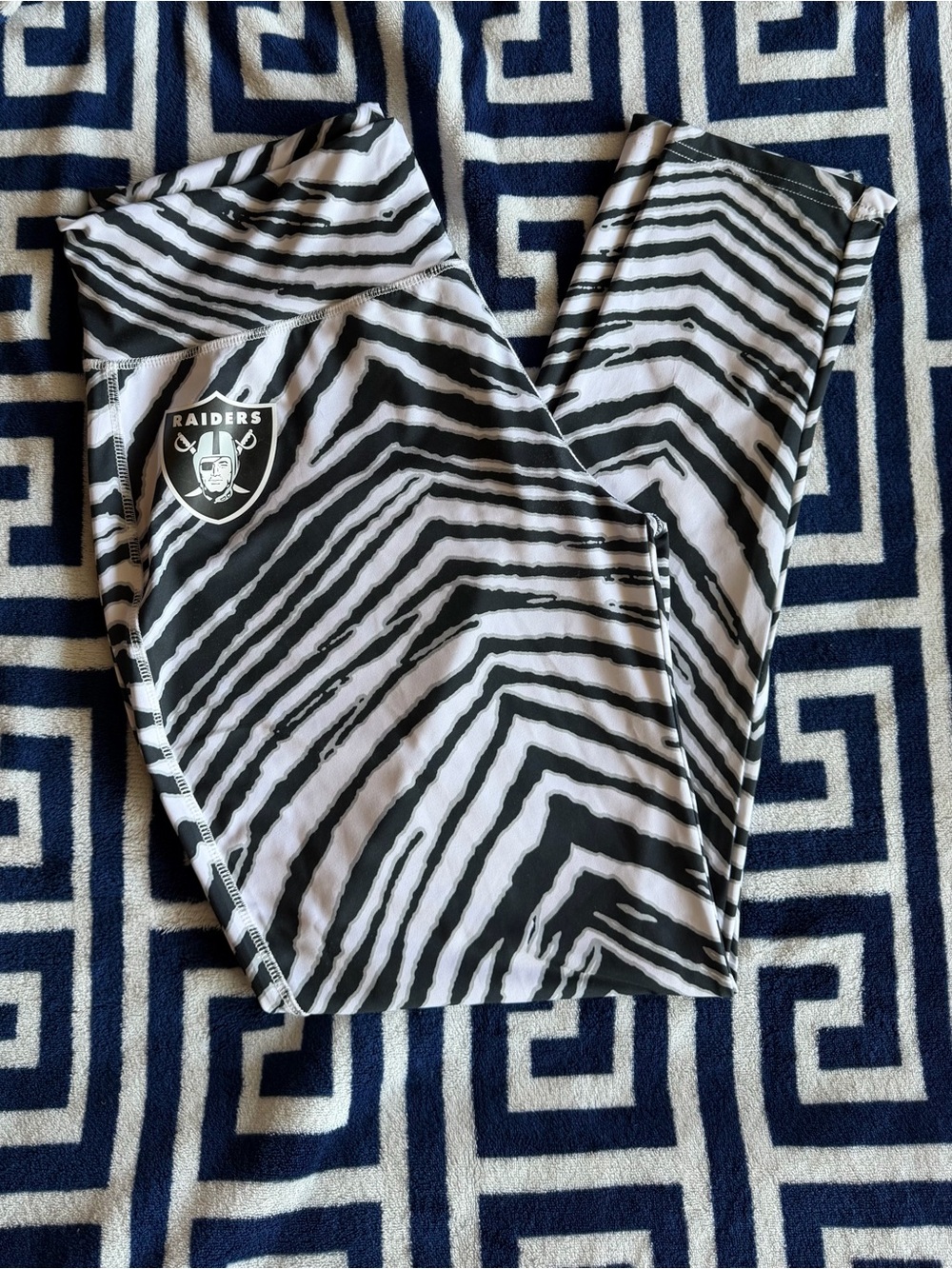 Raiders leggings